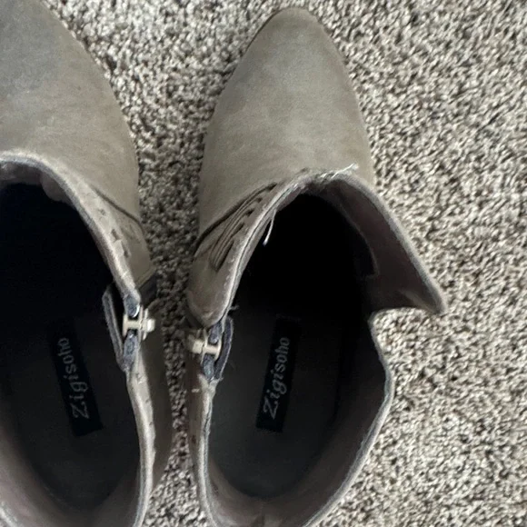 Stylish Tan Ankle Boots for Women - Picture 6 of 7